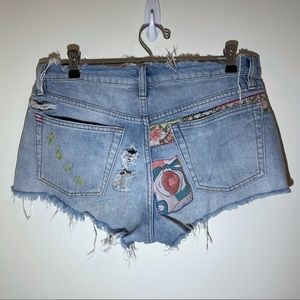 BDG Midrise Patch Jean Shorts - Size 27